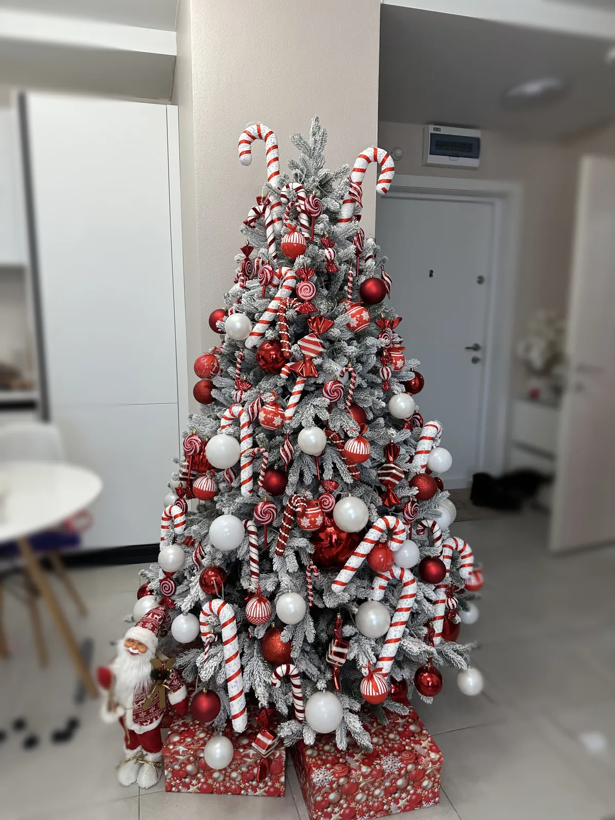Загородные дома и квартиры — оформление ёлкой от ZIMA DECOR, объект 7